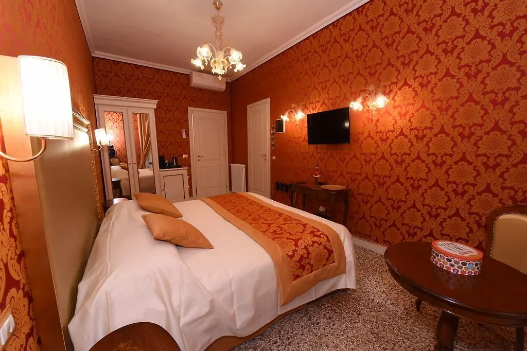 Vendégház 40.17 San Marco Hotel Velence
